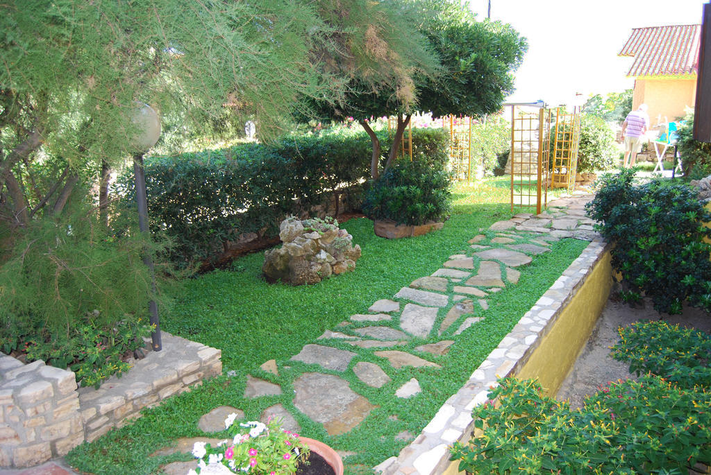 La Baia Apartments Sa Rocca Tunda Dış mekan fotoğraf