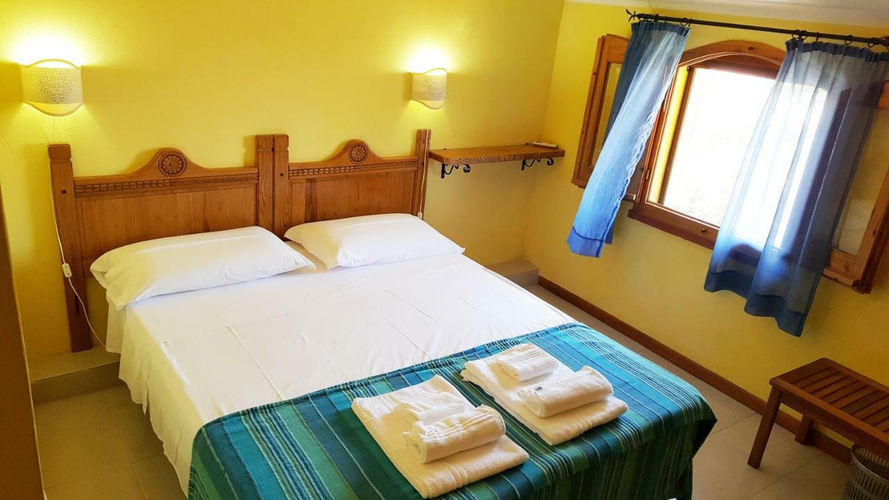La Baia Apartments Sa Rocca Tunda Dış mekan fotoğraf